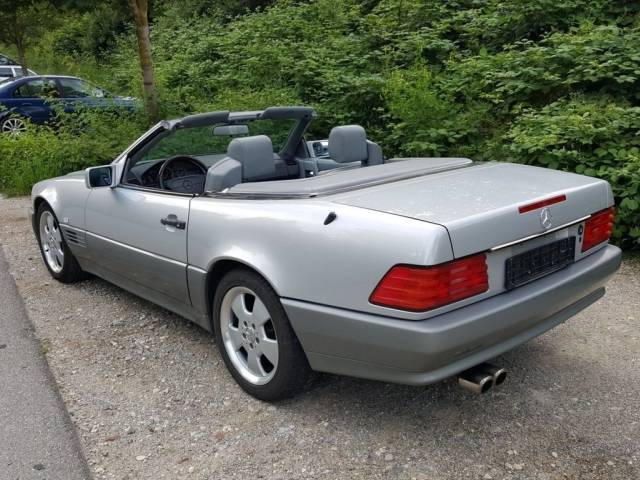 Mercedes-Benz 500 SL