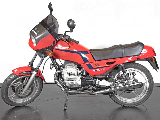 Immagine 1/41 di Moto Guzzi DUMMY (1986)
