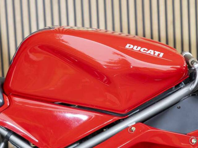 Ducati 996