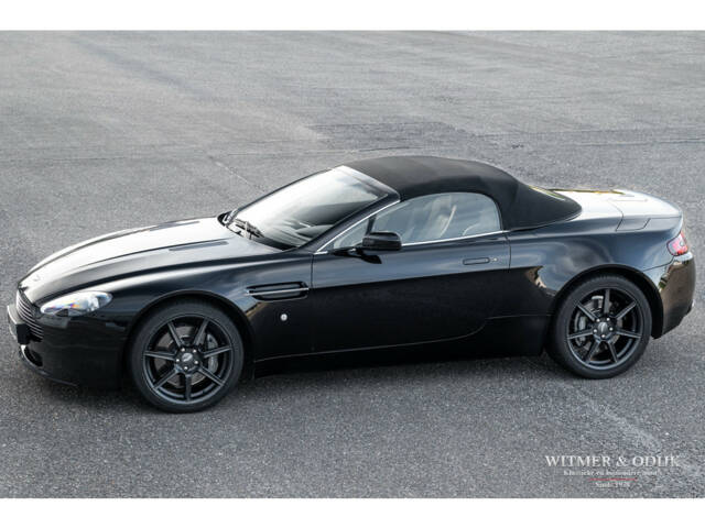 Image 1/35 of Aston Martin V8 Vantage (2008)