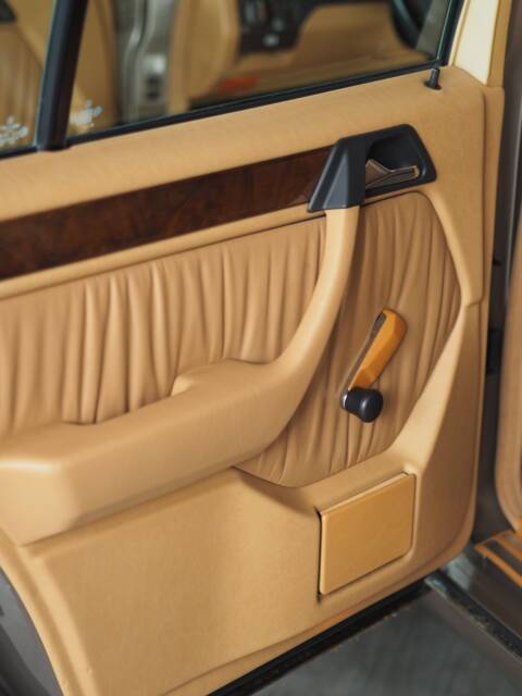 Mercedes-Benz 300 E 4-Matic