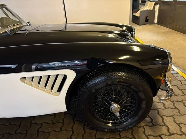 Austin-Healey 3000 Mk II (BJ7)