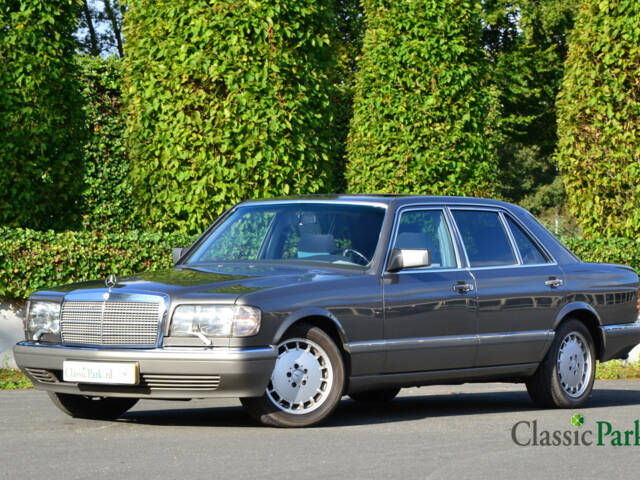 Bild 1/50 von Mercedes-Benz 560 SEL (1988)