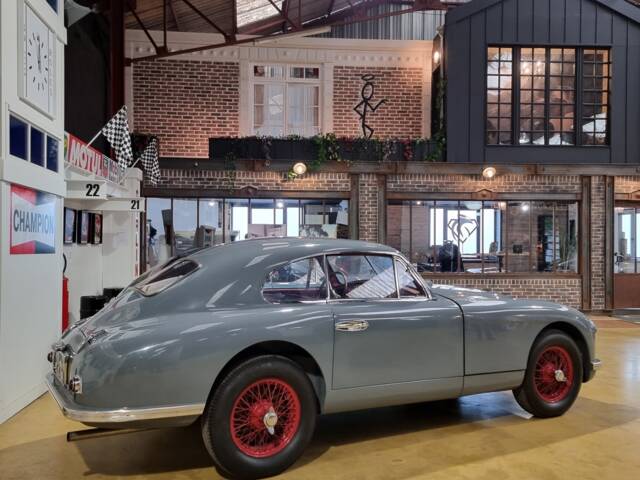 Aston Martin DB 2 Vantage