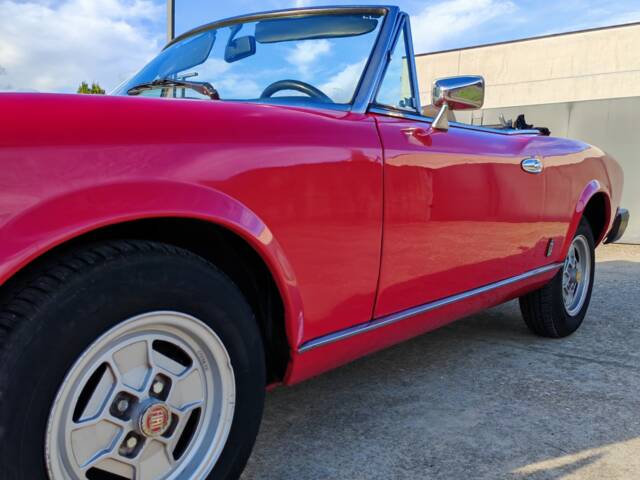 FIAT 124 Spider CS2