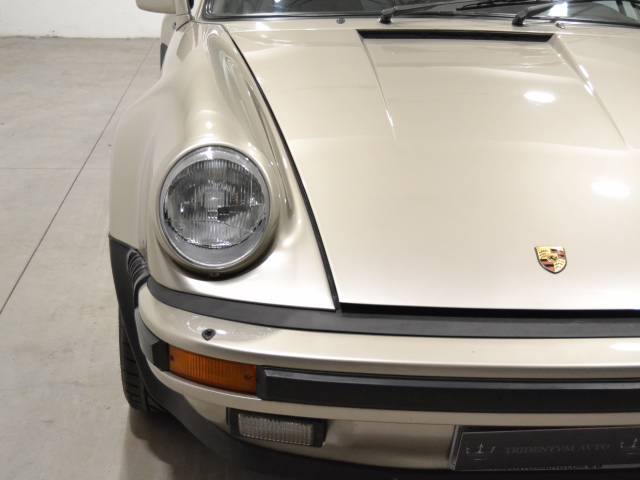 Porsche 911 Turbo 3.3