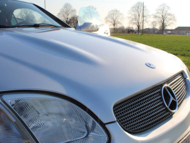 Mercedes-Benz SLK 320