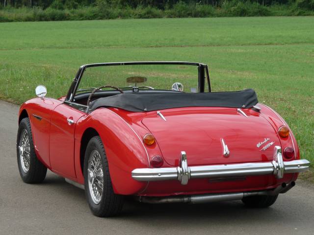 Austin-Healey 3000 Mk III (BJ8)