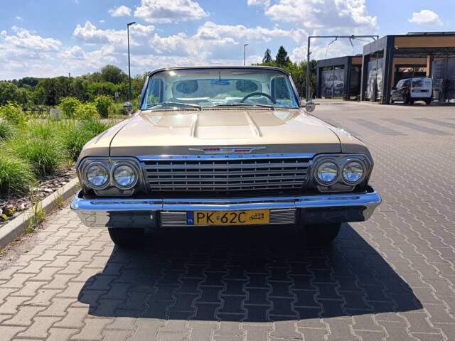 Chevrolet Impala Sport Coupe