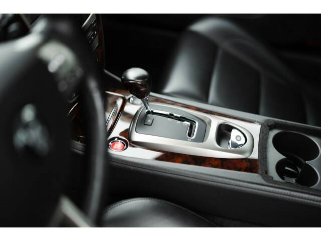 Jaguar XKR