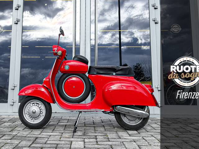 Piaggio Vespa 90 SS