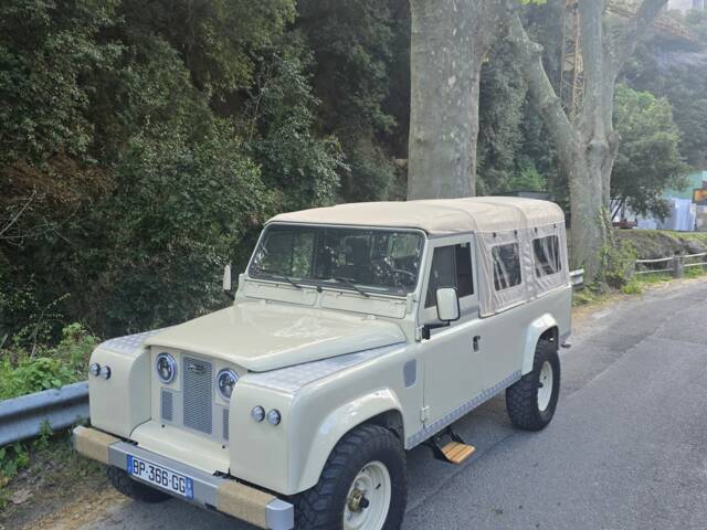 Land Rover 110