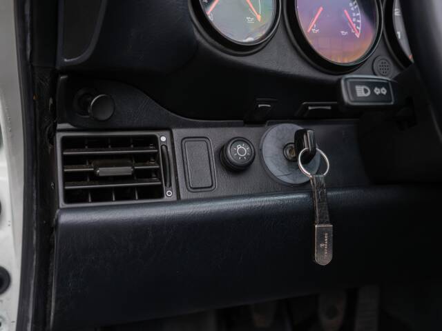 Porsche 911 Carrera 2