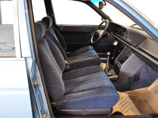 Lancia Gamma 2000
