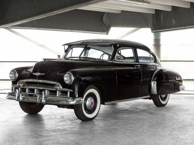 Bild 1/14 von Chevrolet Deluxe Fleetline (1949)
