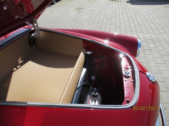 Volkswagen Karmann Ghia 1200