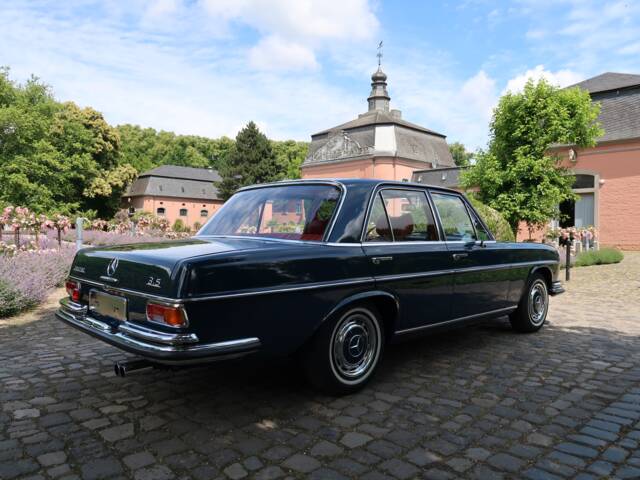 Mercedes-Benz 280 SE 3,5