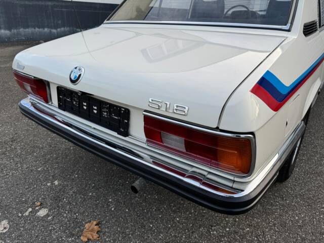 BMW 518