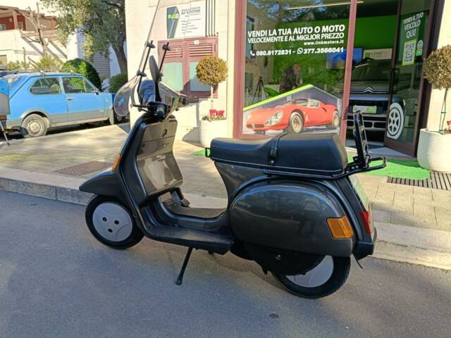 Piaggio Vespa Cosa 125