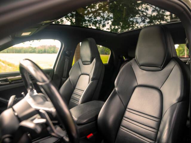 Porsche Cayenne Coupé E-Hybrid
