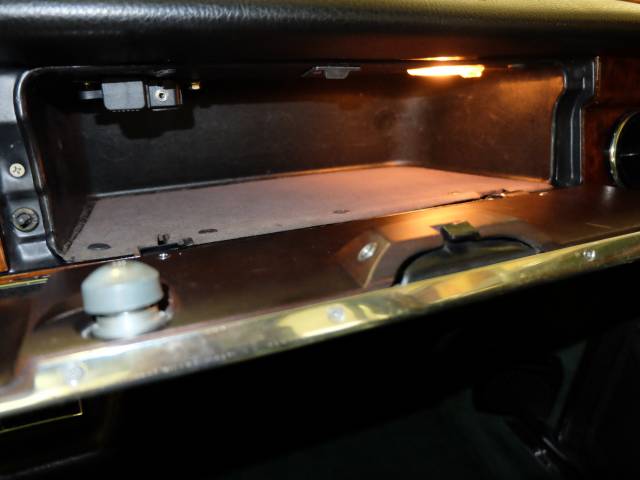 Mercedes-Benz 300 SEL 4.5