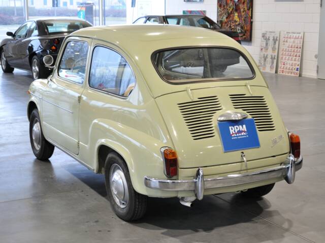 FIAT 600