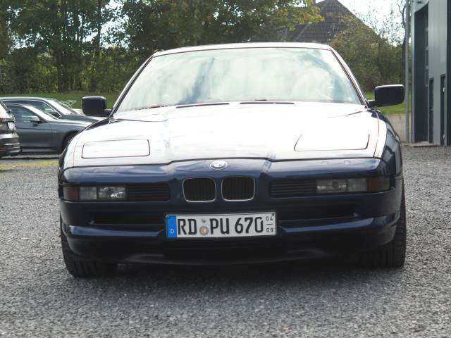 BMW 850i