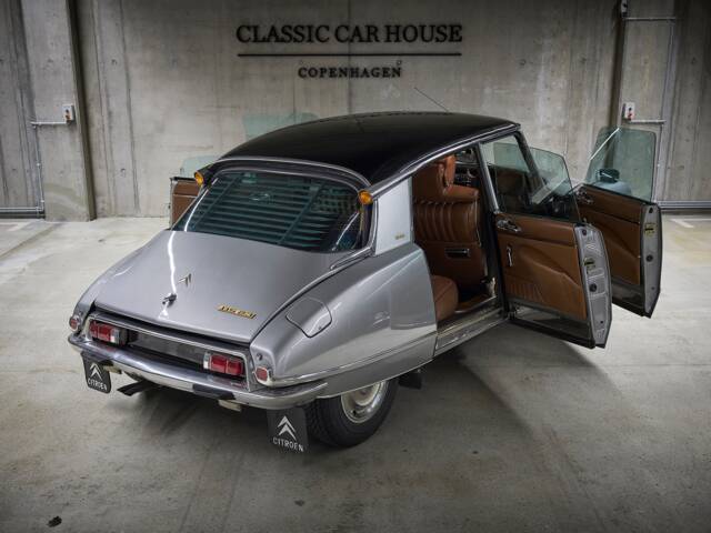 Citroën DS 23 Pallas
