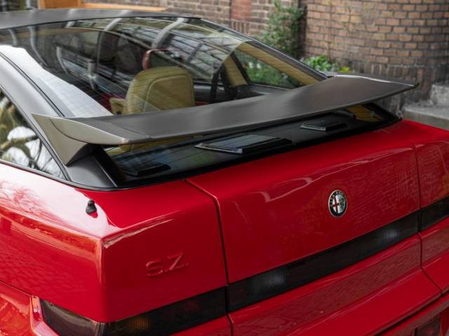 Alfa Romeo SZ