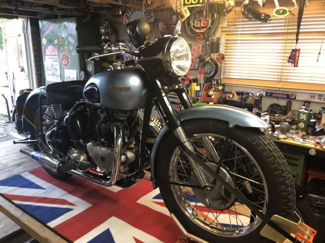 Triumph 6T Thunderbird