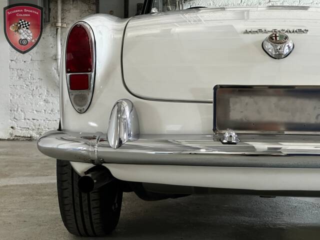 Alfa Romeo Giulia 1600 Spider Veloce