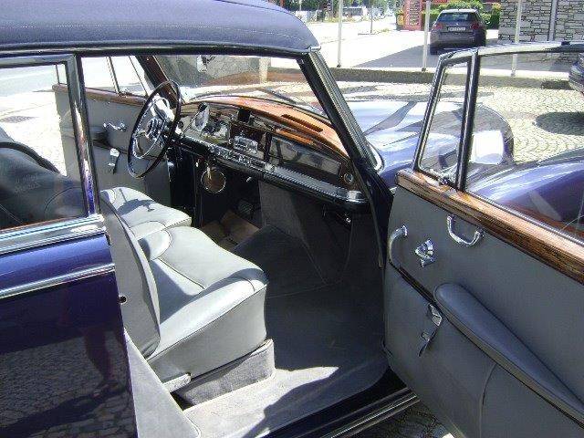 Mercedes-Benz 300 d Cabriolet D