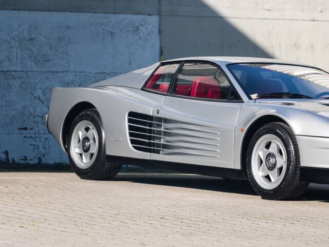 Ferrari Testarossa