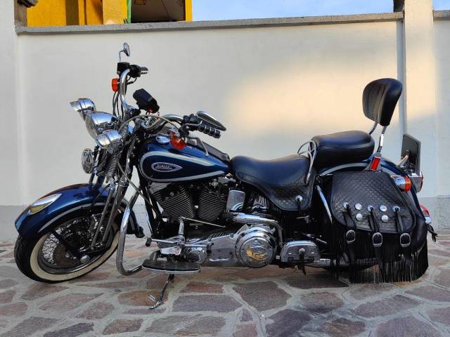 Immagine 1/20 di Harley-Davidson DUMMY (1999)