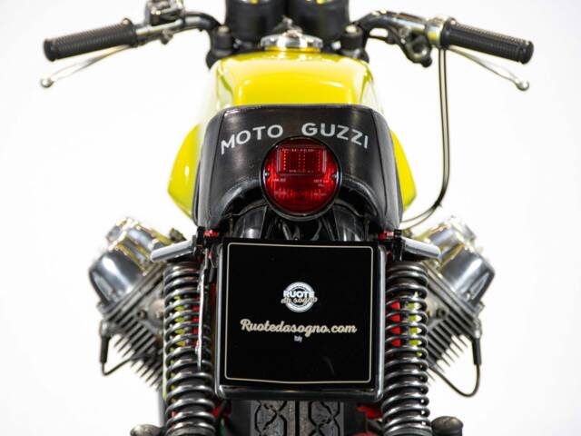 Moto Guzzi V7 Sport
