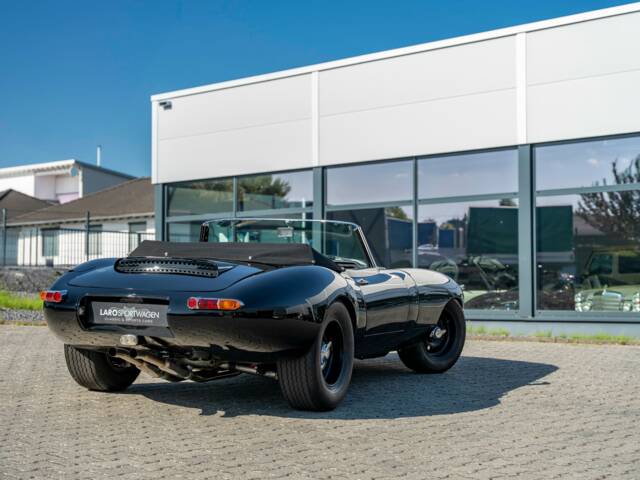 Jaguar E-Type 3.8