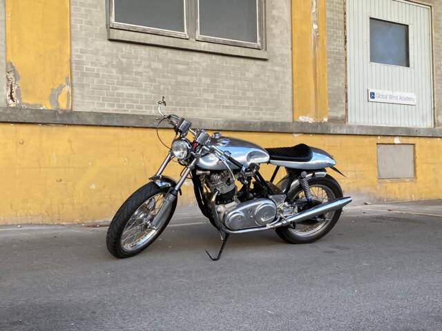 Norton Commando 750