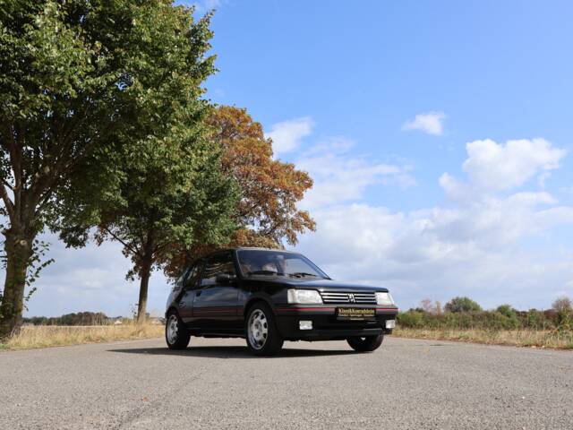 Peugeot 205 GTi 1.9