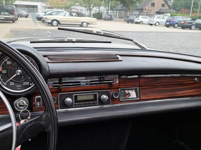 Mercedes-Benz 280 SE 3,5