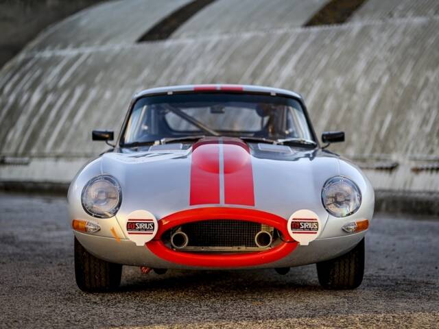 Jaguar E-Type 3.8
