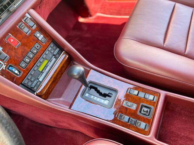 Mercedes-Benz 500 SEC