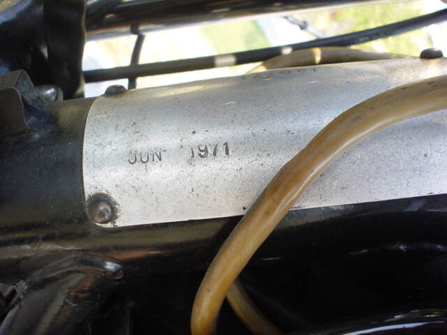 Norton Commando 750 Roadster