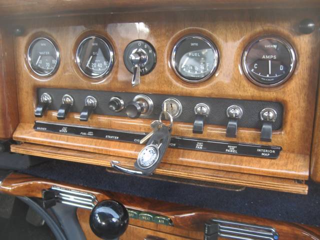 Jaguar Mk X 4.2
