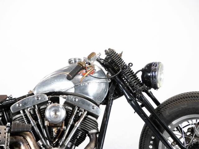Harley-Davidson FLSTC Heritage Softail Classic