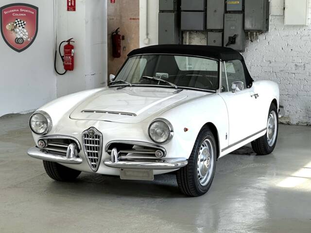 Alfa Romeo Giulia 1600 Spider Veloce