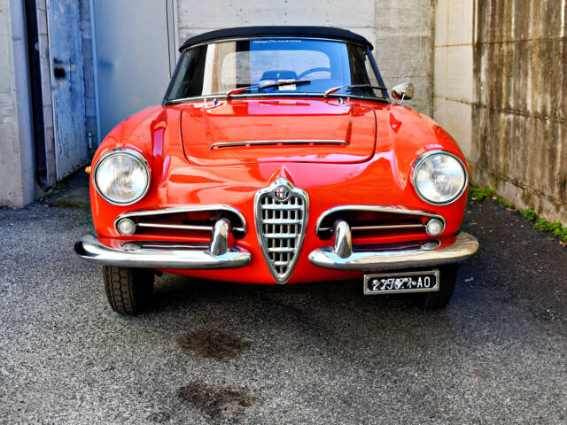 Alfa Romeo Giulia 1600 Spider