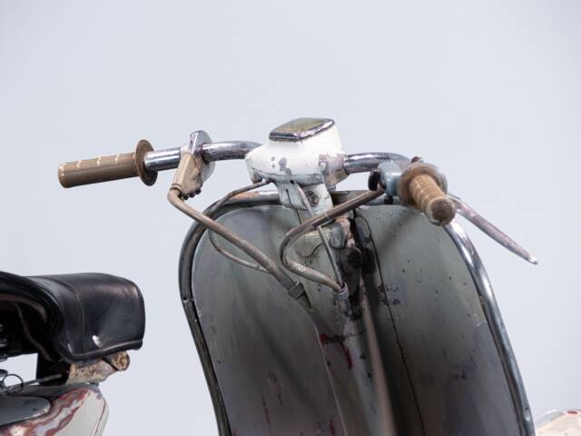 Piaggio Vespa 125