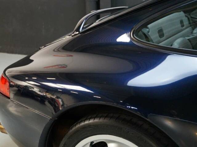Porsche 911 Carrera