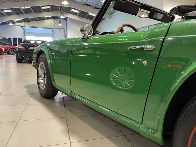 Triumph TR 6 PI