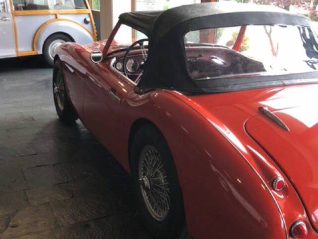 Austin-Healey 100/6 (BN6)